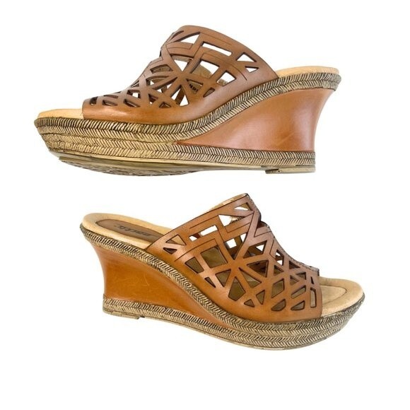 Earth | Women's  Slip on Leather Wedge Sandals Size 8 - Picture 3 of 14